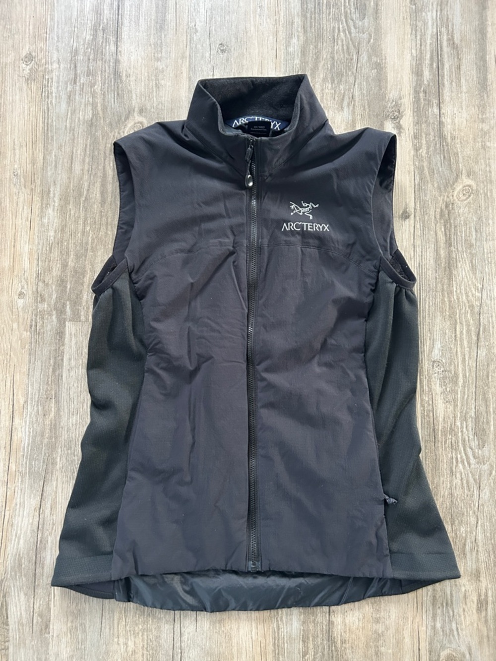 Arc'teryx Black Women's Atom Vest